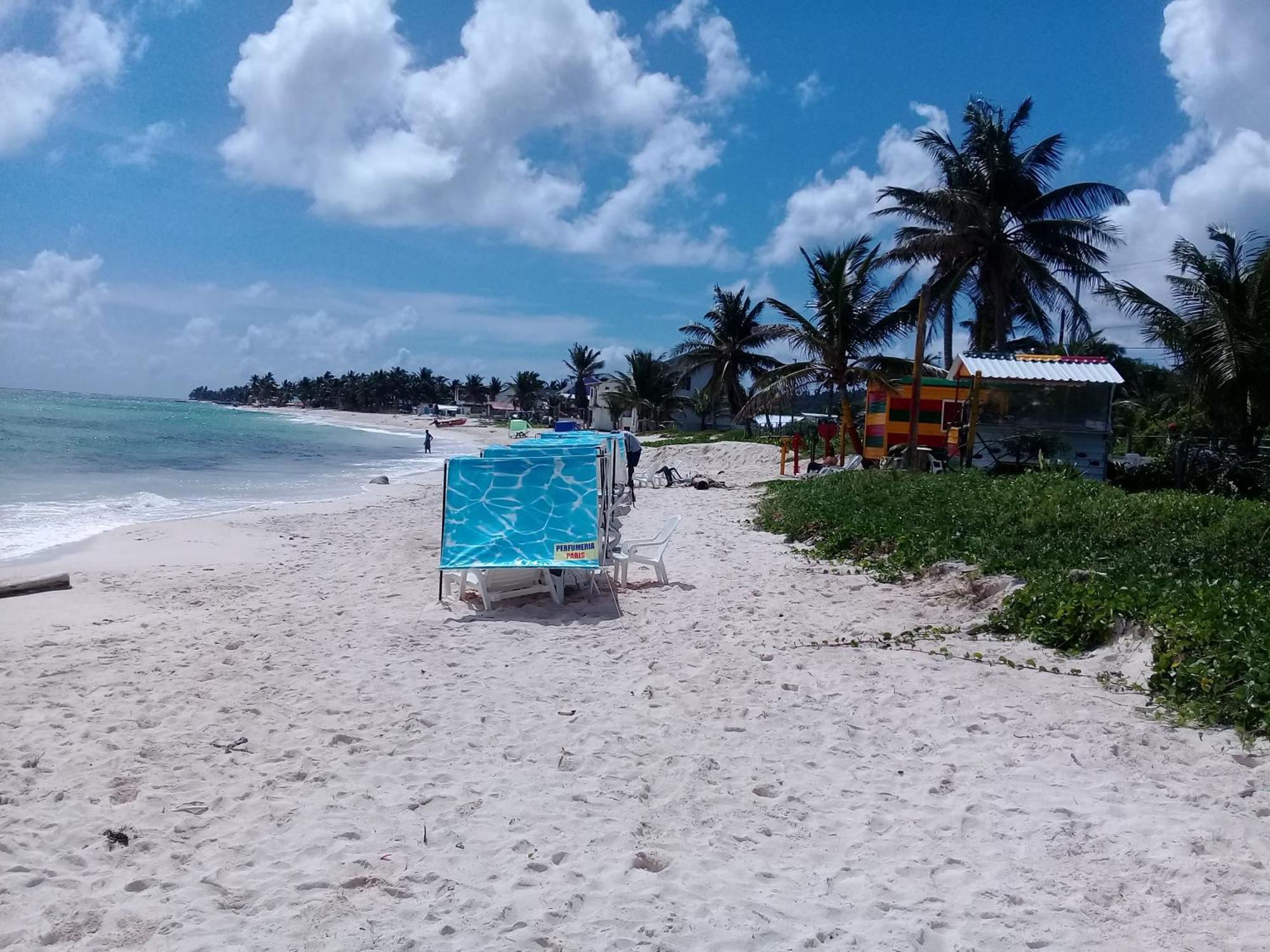 Victoria'S Gennie Bay Village Hostal San Andrés Exterior foto